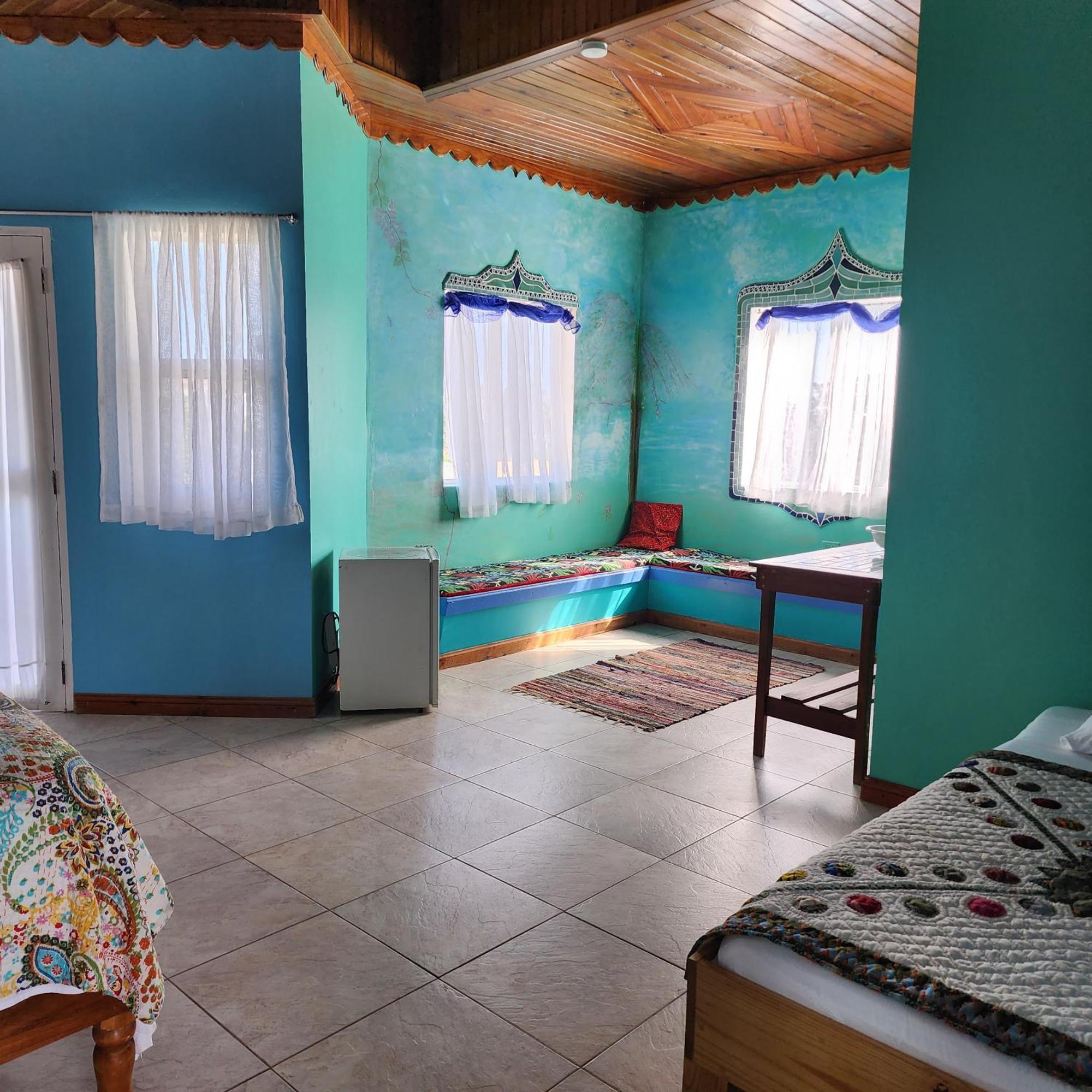 Taino Cove Hotel Treasure Beach Kamer foto