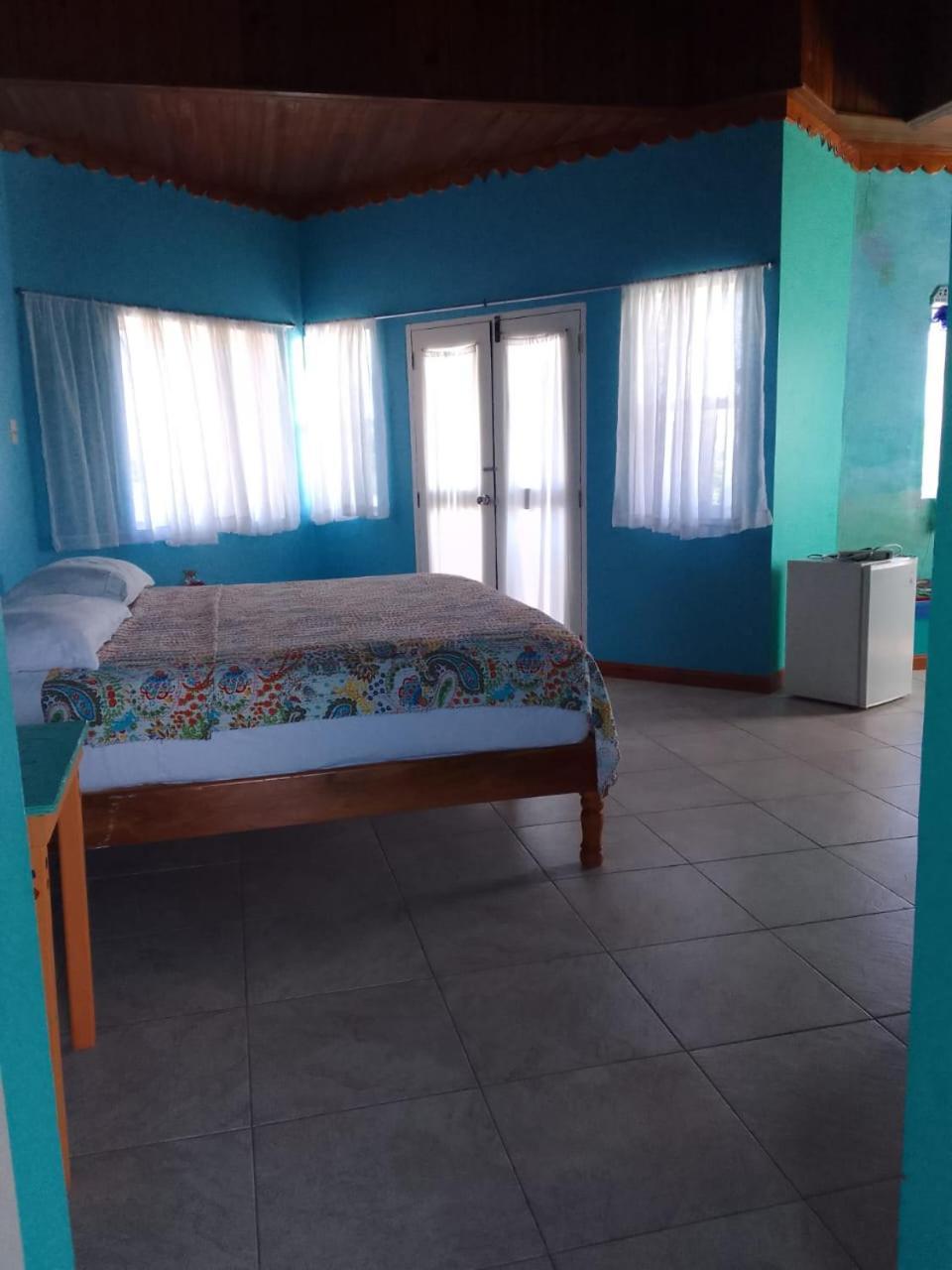 Taino Cove Hotel Treasure Beach Kamer foto