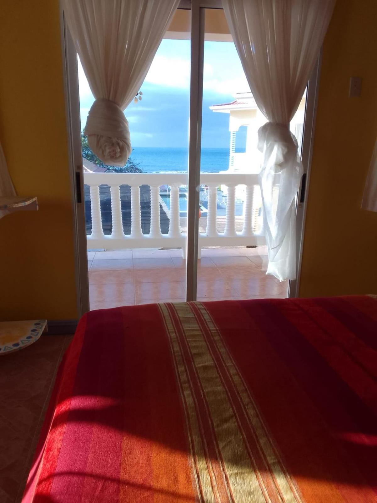 Taino Cove Hotel Treasure Beach Kamer foto