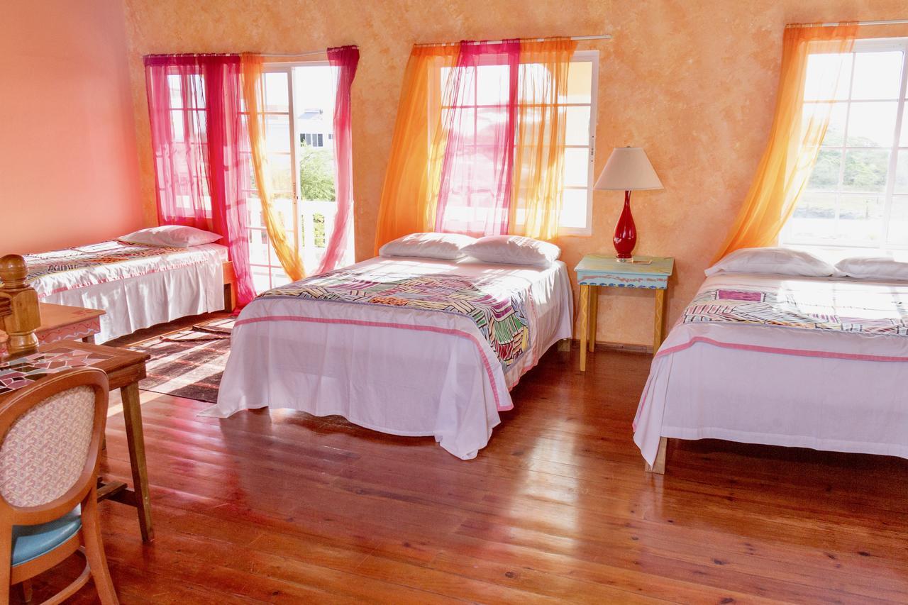 Taino Cove Hotel Treasure Beach Buitenkant foto