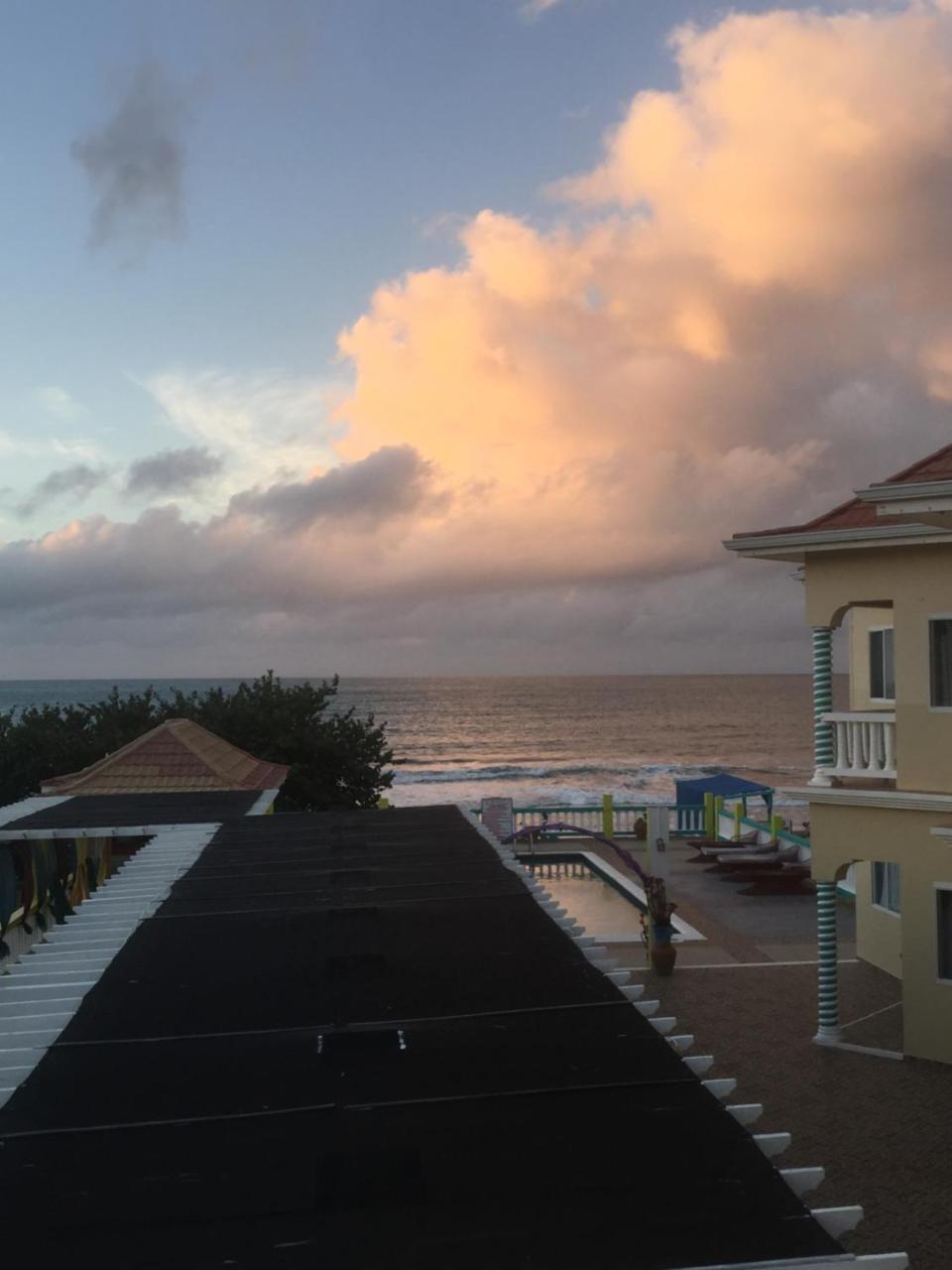 Taino Cove Hotel Treasure Beach Buitenkant foto